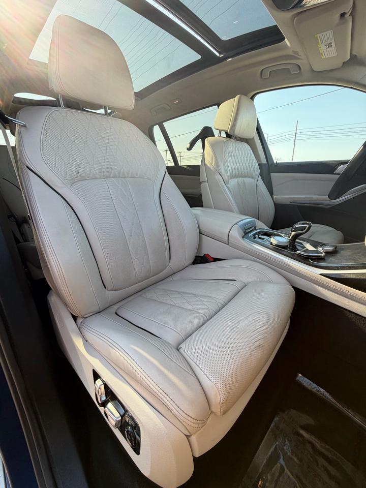 BMW X7 xDrive40i Sports Activity Vehicle 2022
