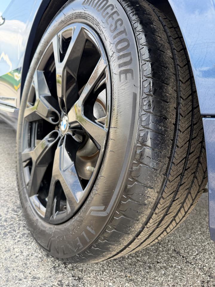 BMW X7 xDrive40i Sports Activity Vehicle 2020