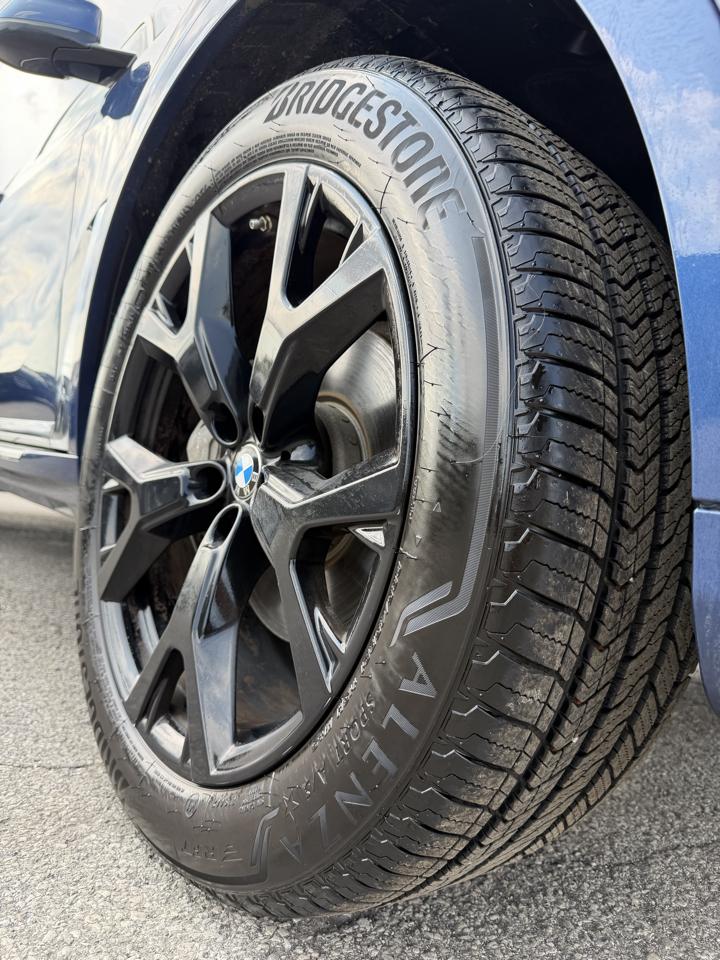 BMW X7 xDrive40i Sports Activity Vehicle 2020