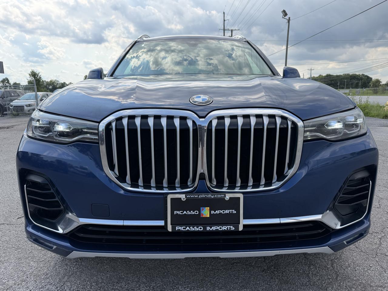 BMW X7 xDrive40i Sports Activity Vehicle 2020