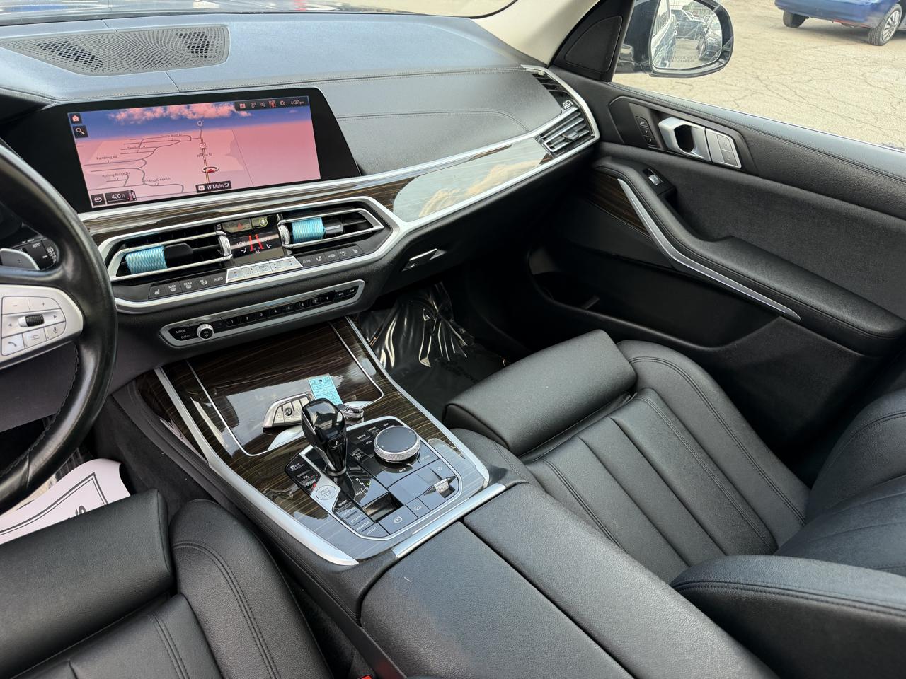 BMW X7 xDrive40i Sports Activity Vehicle 2020