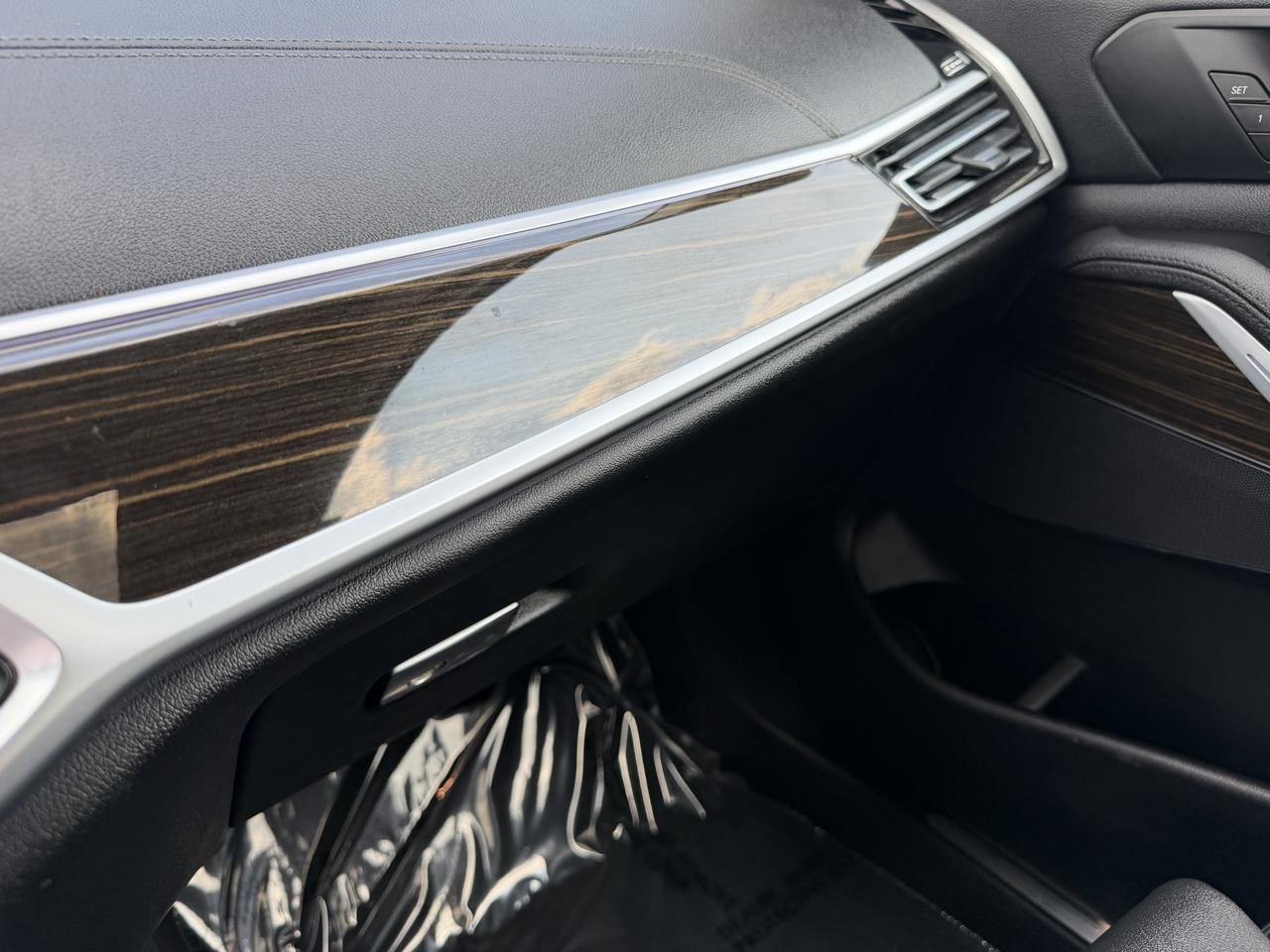 BMW X7 xDrive40i Sports Activity Vehicle 2020