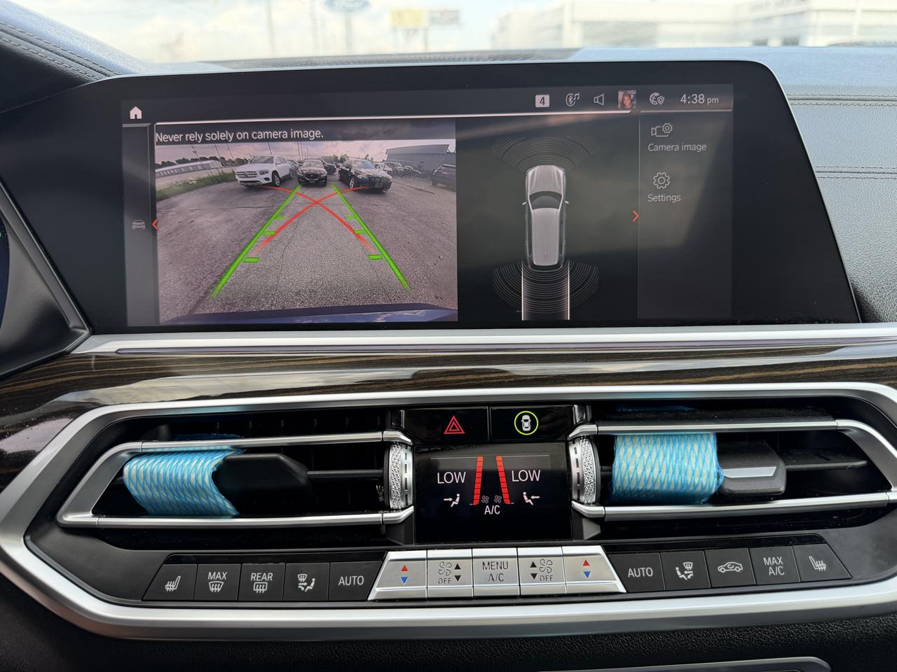 BMW X7 xDrive40i Sports Activity Vehicle 2020