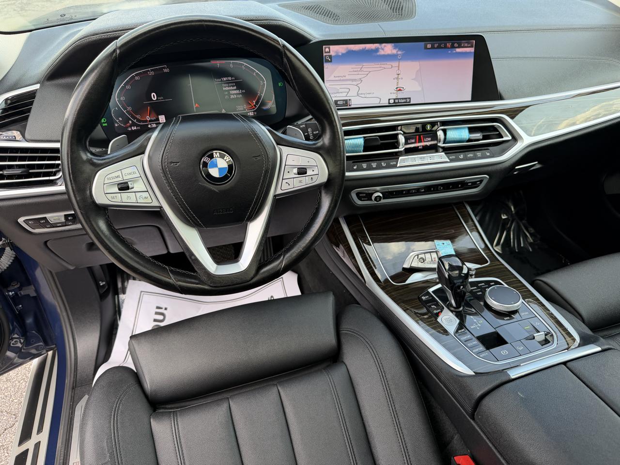 BMW X7 xDrive40i Sports Activity Vehicle 2020