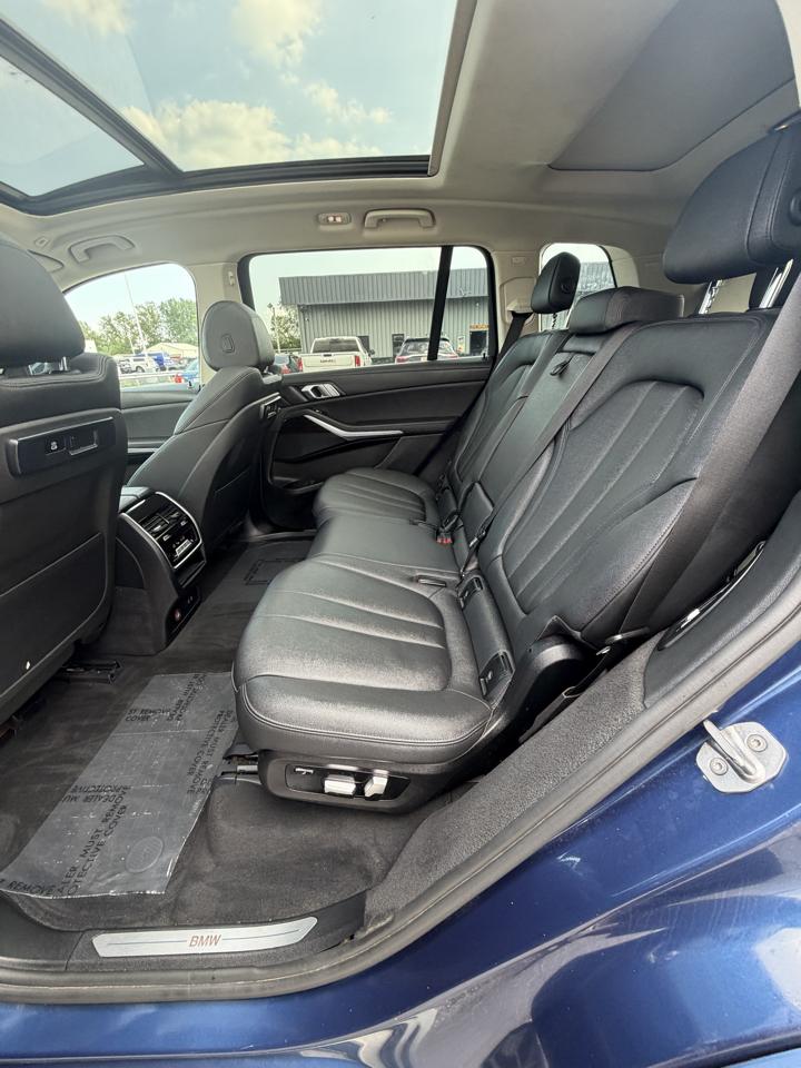 BMW X7 xDrive40i Sports Activity Vehicle 2020