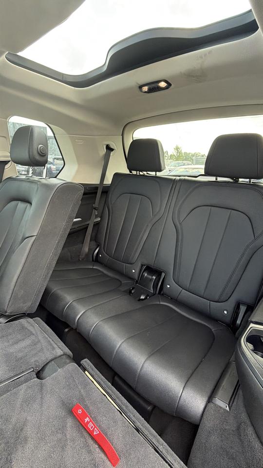BMW X7 xDrive40i Sports Activity Vehicle 2020