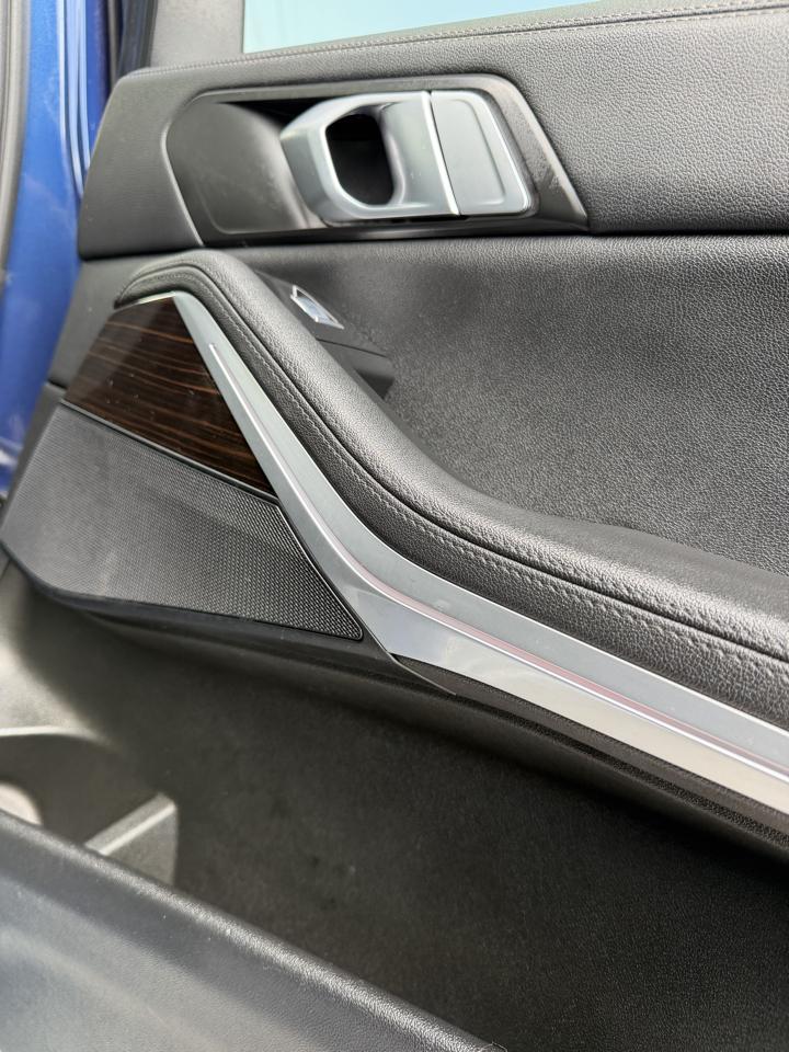 BMW X7 xDrive40i Sports Activity Vehicle 2020