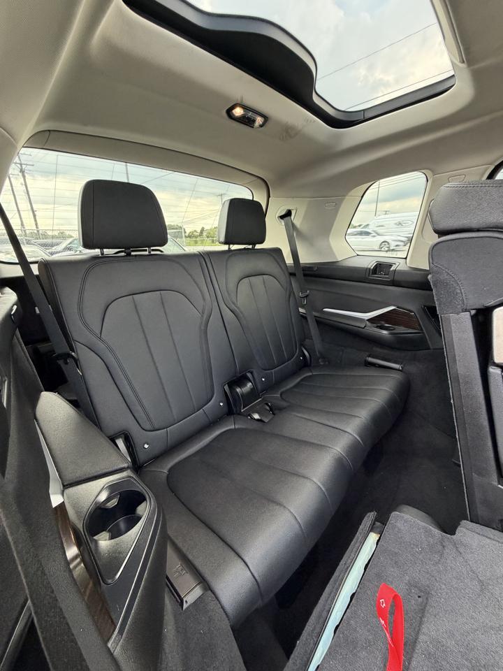 BMW X7 xDrive40i Sports Activity Vehicle 2020