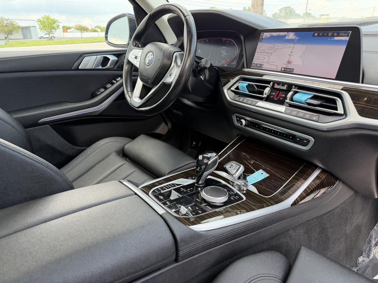 BMW X7 xDrive40i Sports Activity Vehicle 2020