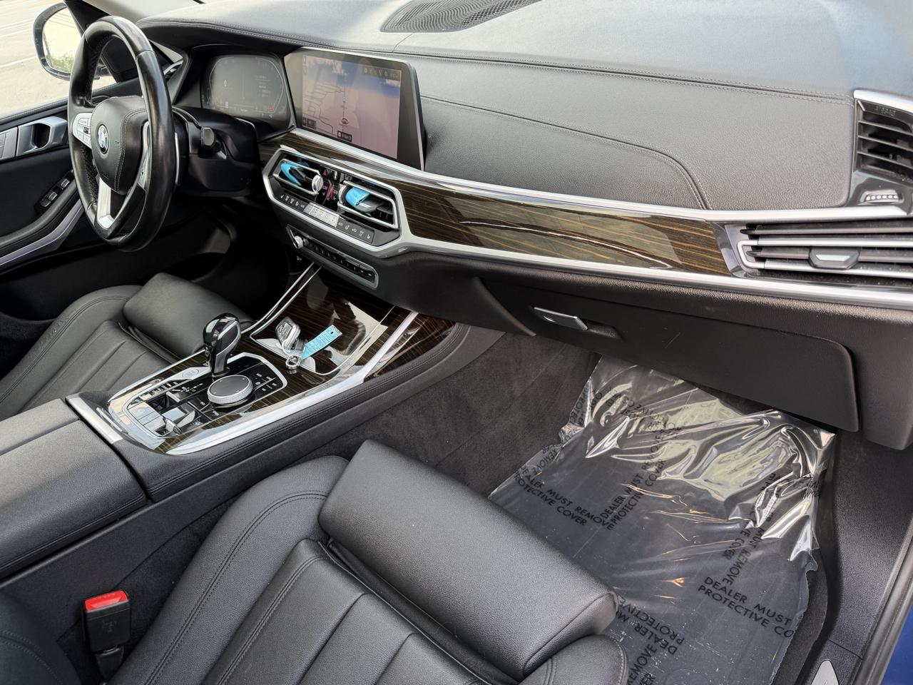 BMW X7 xDrive40i Sports Activity Vehicle 2020