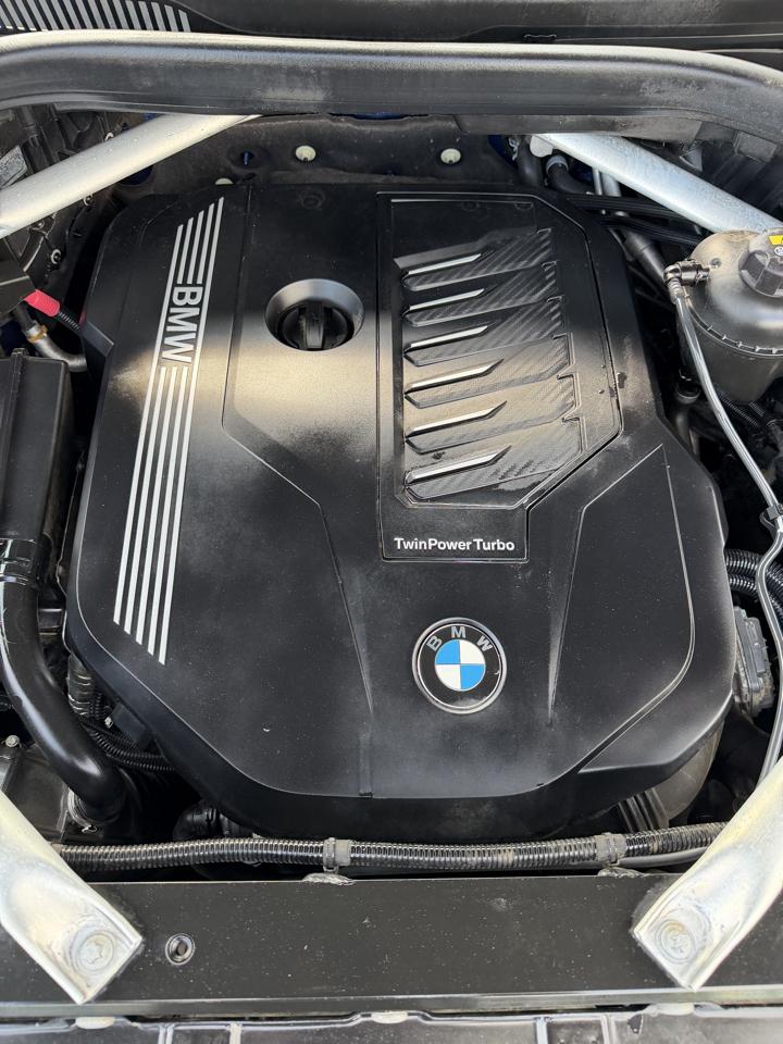 BMW X7 xDrive40i Sports Activity Vehicle 2020