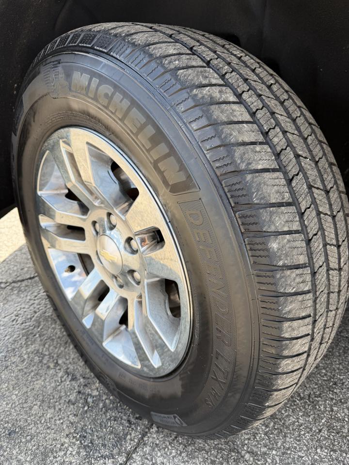 Chevrolet Tahoe 4WD 4dr LT 2020