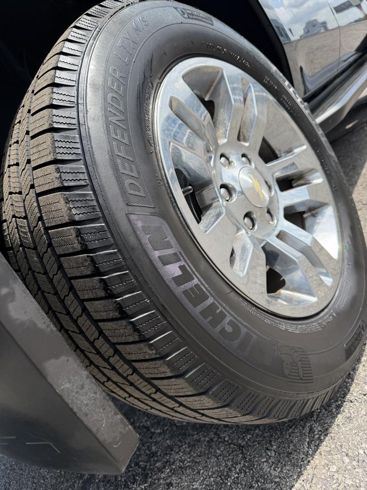 Chevrolet Tahoe 4WD 4dr LT 2020