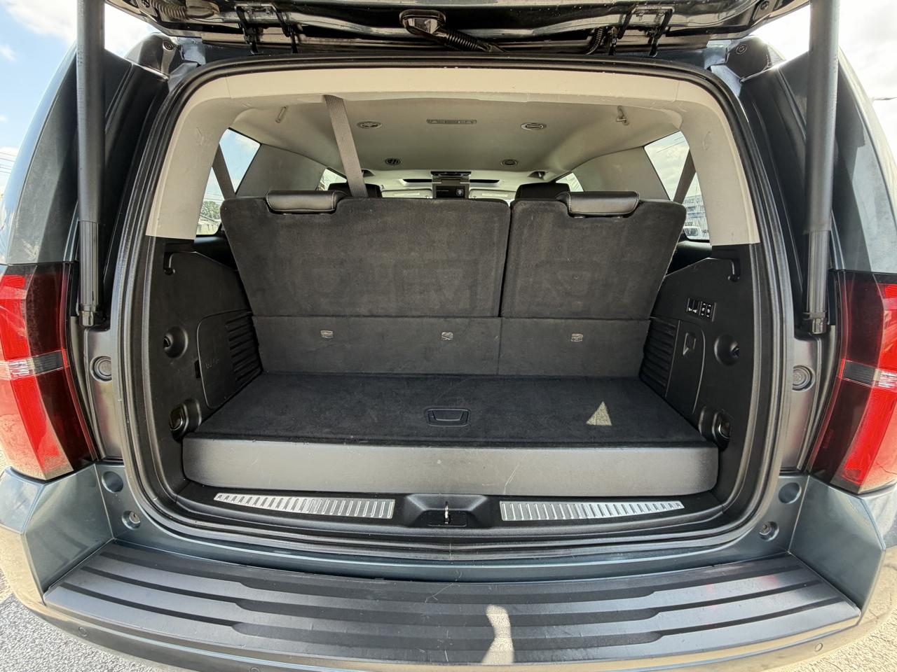 Chevrolet Tahoe 4WD 4dr LT 2020