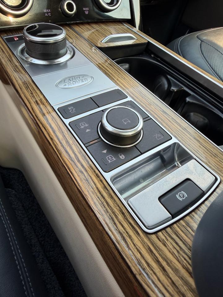 Land Rover Range Rover Supercharged 4D SUV LWB 2020