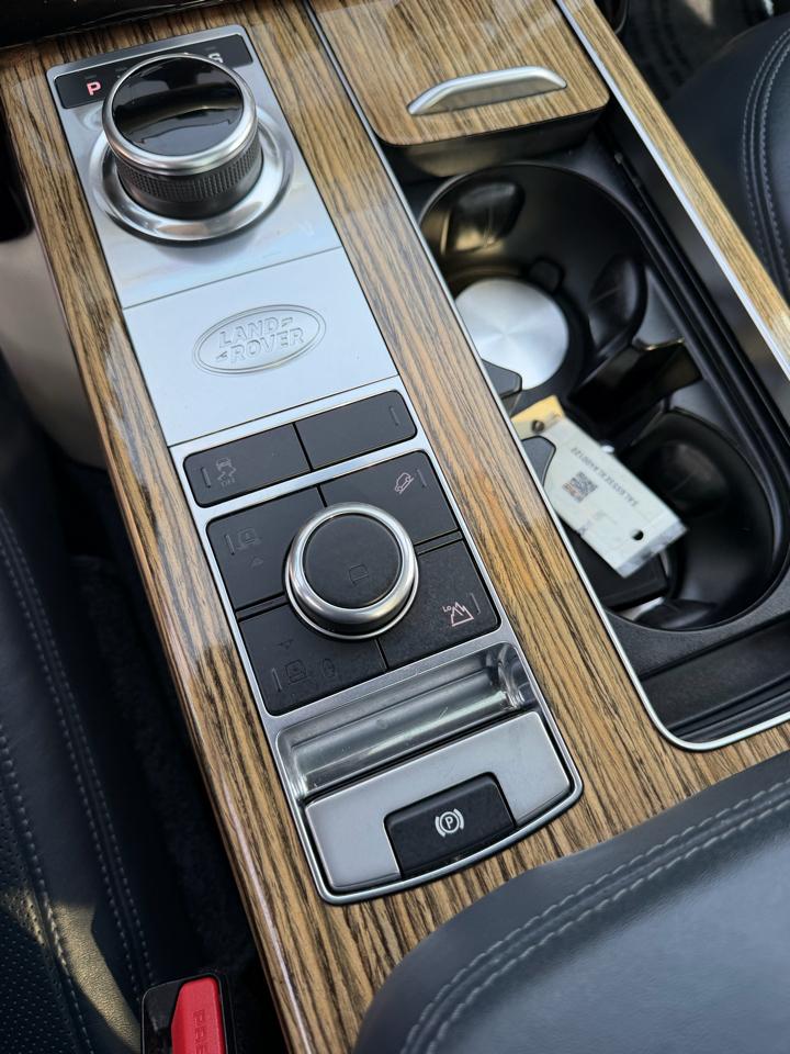 Land Rover Range Rover Supercharged 4D SUV LWB 2020