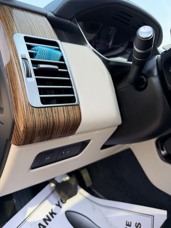 Land Rover Range Rover Supercharged 4D SUV LWB 2020