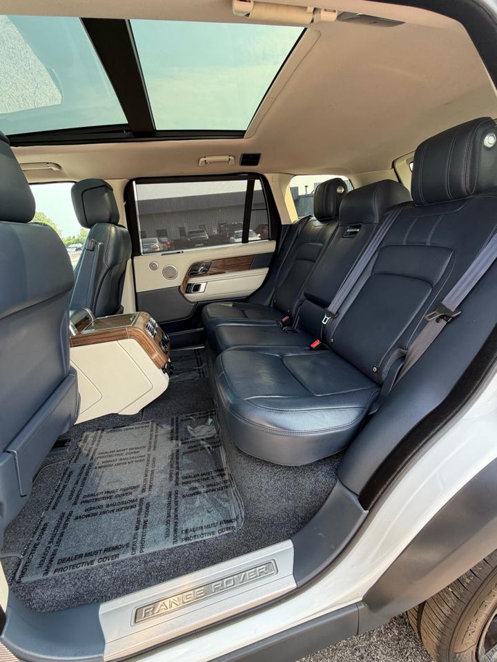 Land Rover Range Rover Supercharged 4D SUV LWB 2020