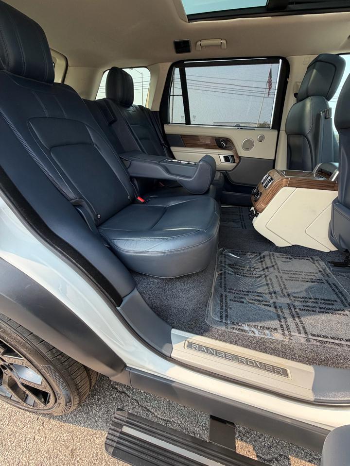 Land Rover Range Rover Supercharged 4D SUV LWB 2020