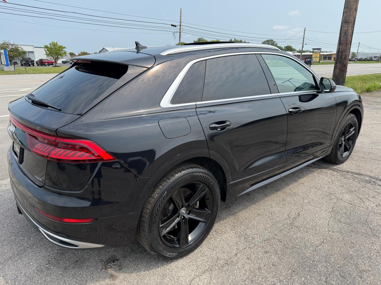 Audi Q8 Premium 55 TFSI quattro 2019