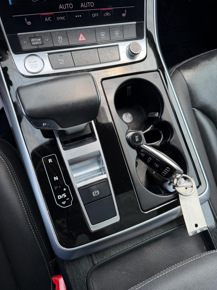 Audi Q8 Premium 55 TFSI quattro 2019