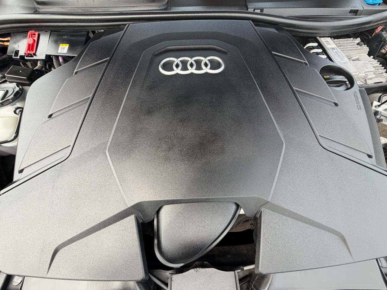 Audi Q8 Premium 55 TFSI quattro 2019