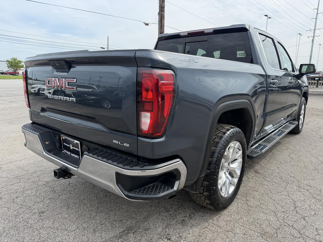 GMC Sierra 1500 4WD Crew Cab 147" SLE 2020