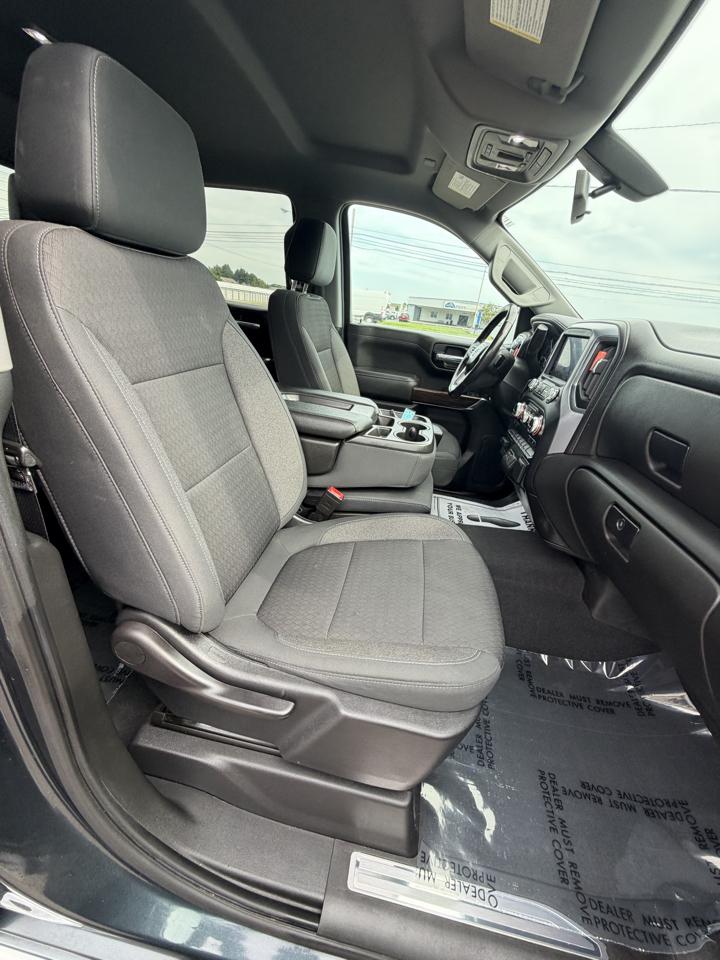 GMC Sierra 1500 4WD Crew Cab 147" SLE 2020