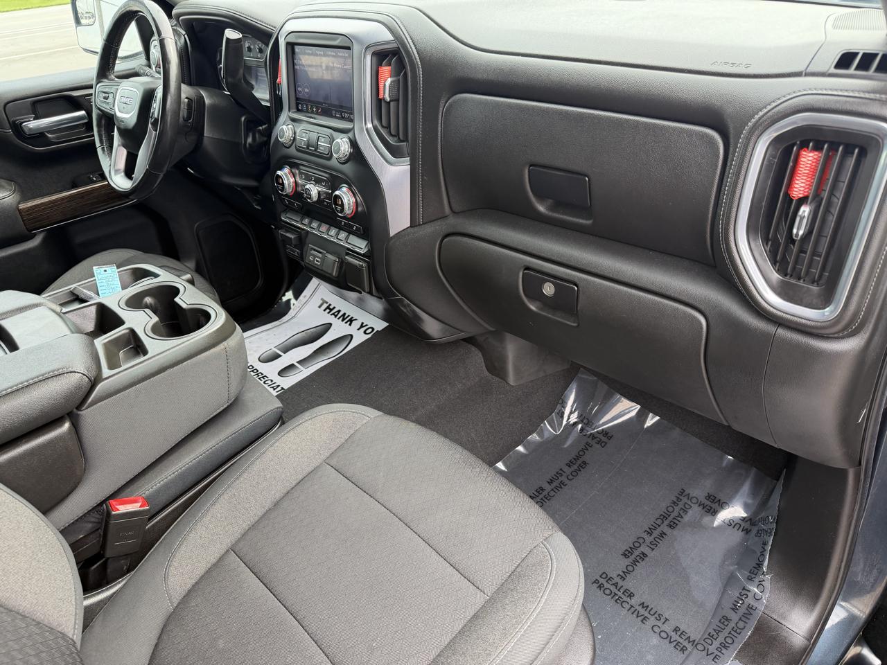 GMC Sierra 1500 4WD Crew Cab 147" SLE 2020