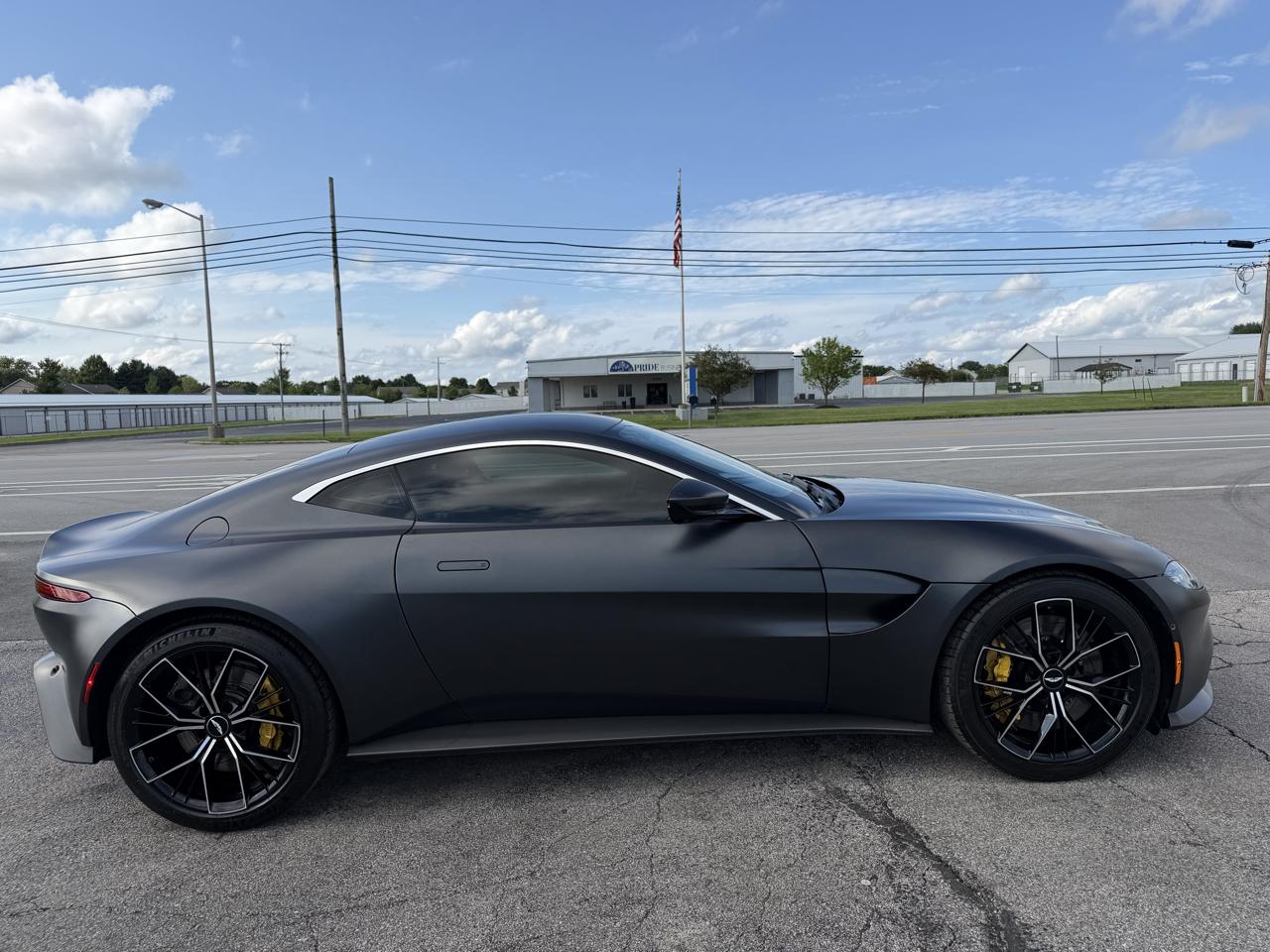 Aston Martin Vantage Coupe Automatic 2021