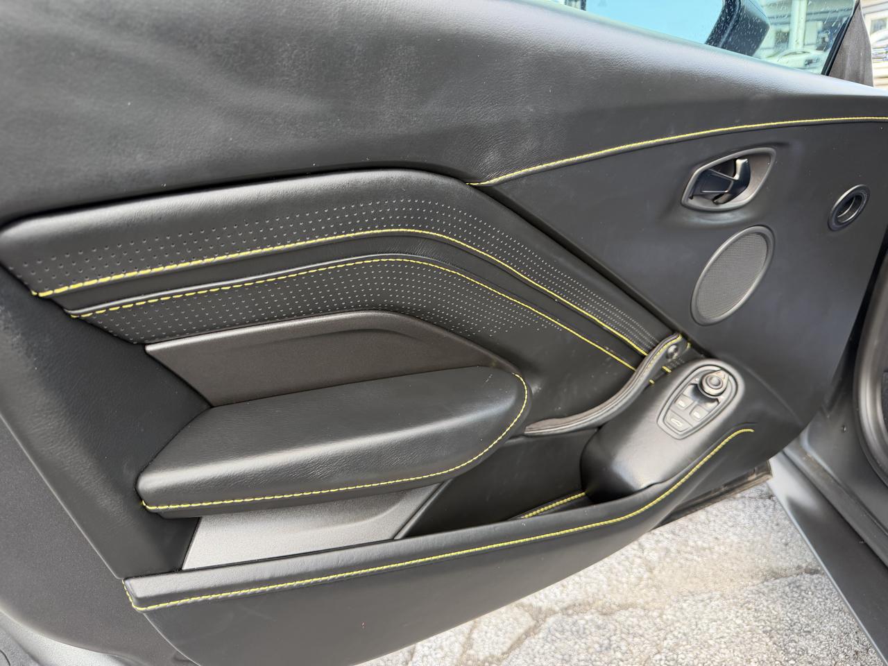 Aston Martin Vantage Coupe Automatic 2021