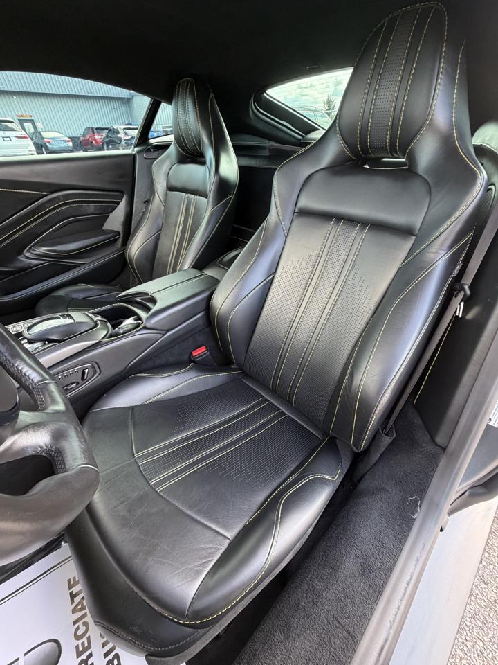 Aston Martin Vantage Coupe Automatic 2021