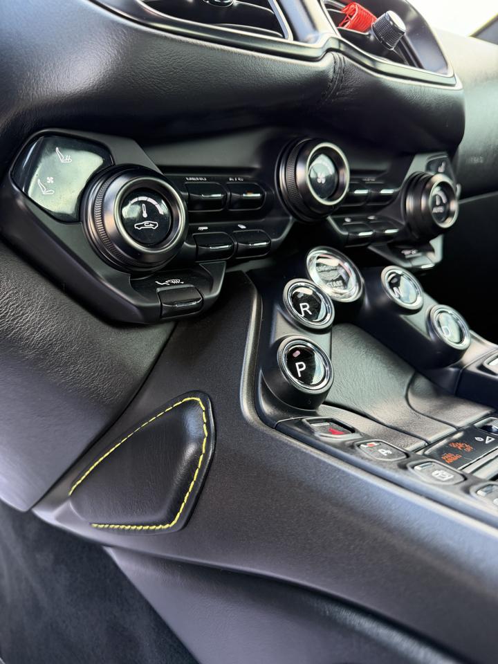 Aston Martin Vantage Coupe Automatic 2021