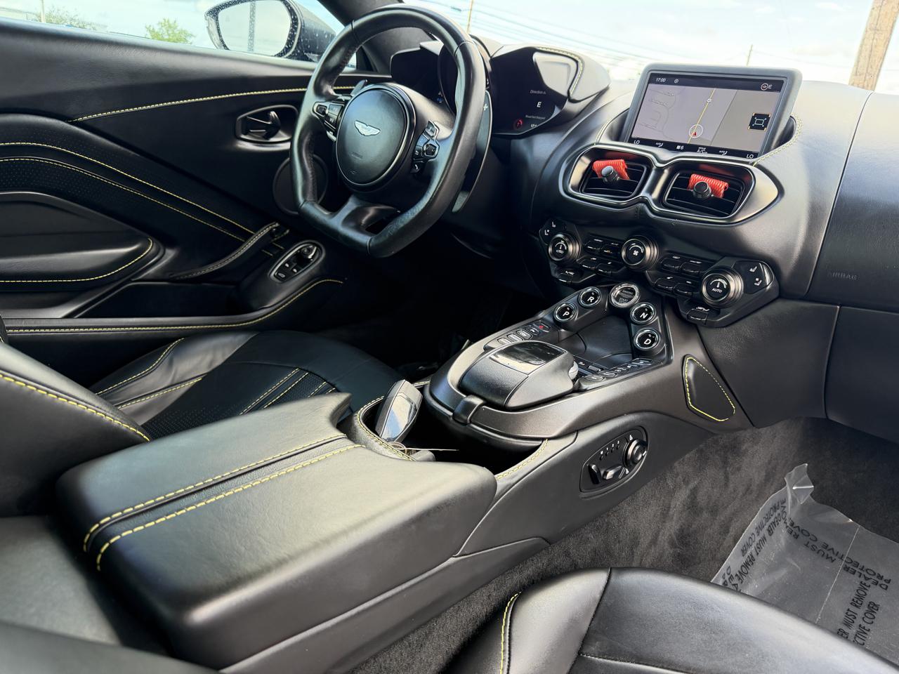 Aston Martin Vantage Coupe Automatic 2021
