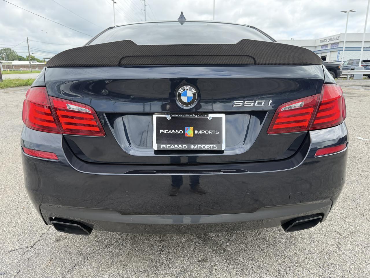 BMW 5 Series 4dr Sdn 550i xDrive AWD 2012