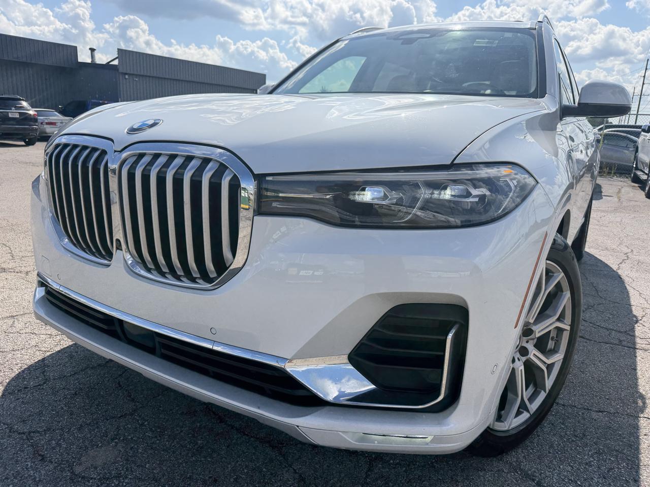 BMW X7 xDrive40i Sports Activity Vehicle 2020