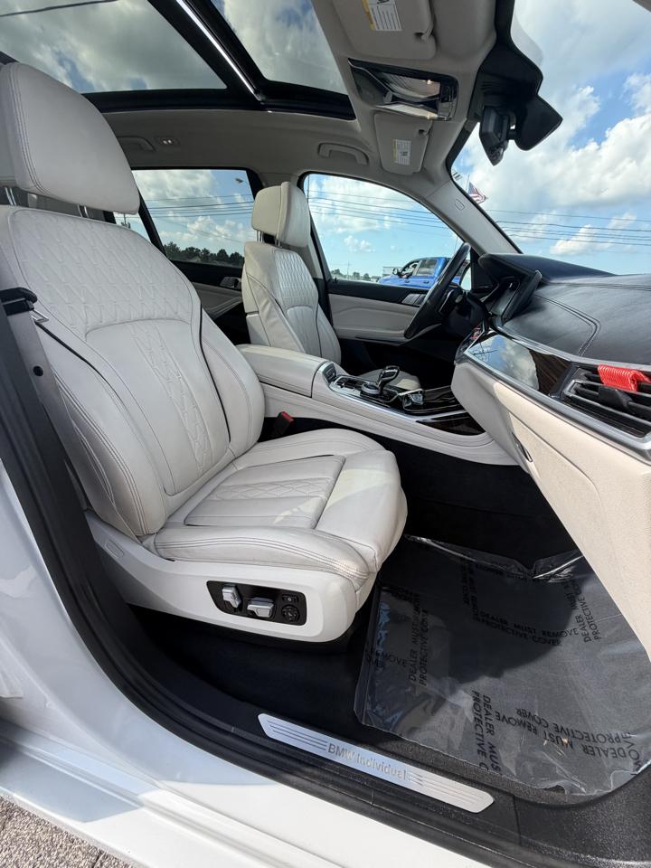BMW X7 xDrive40i Sports Activity Vehicle 2020