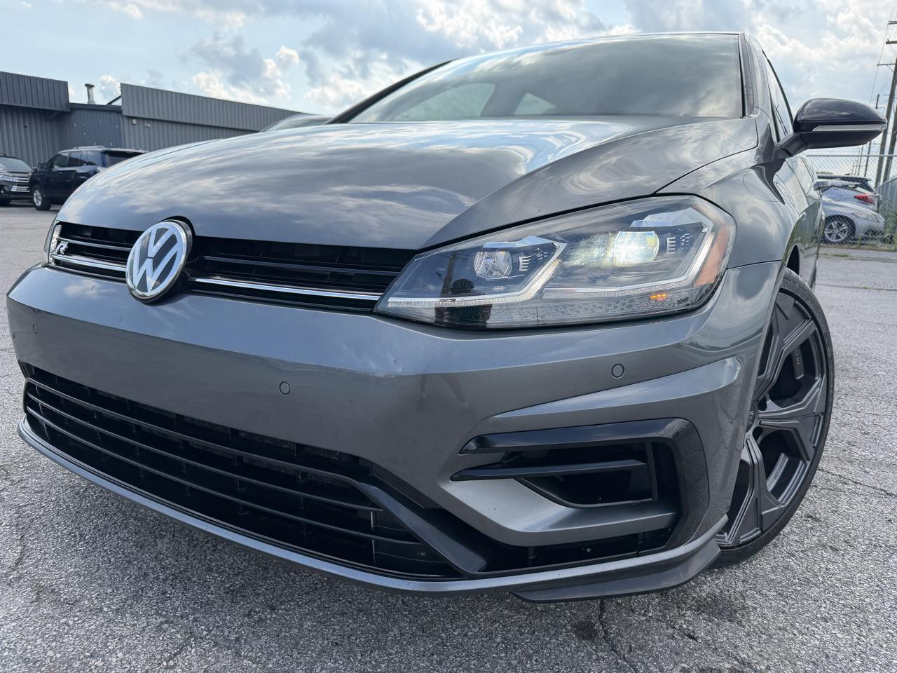 Volkswagen Golf R 2.0T Manual w/DCC/Nav 2019