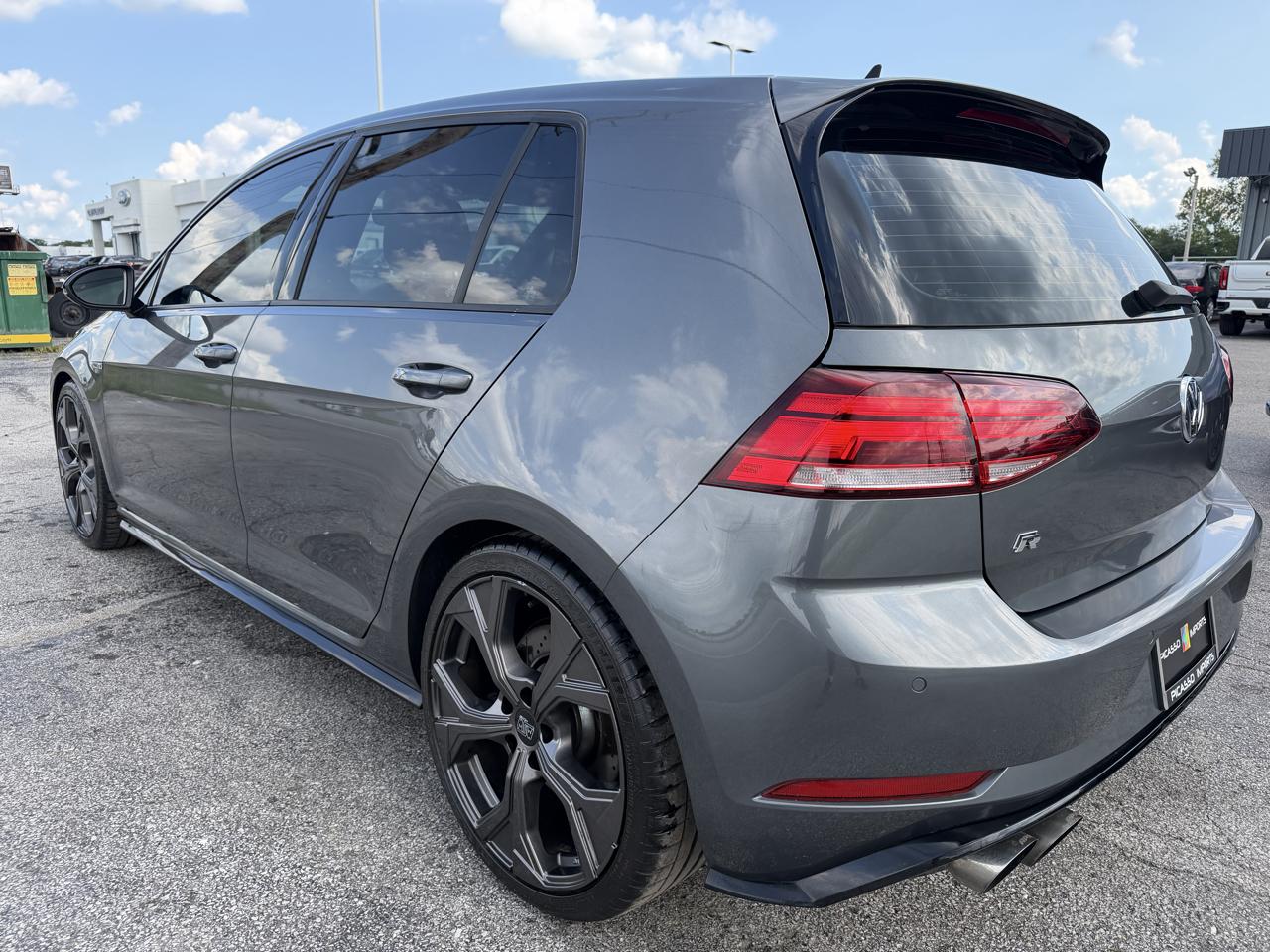 Volkswagen Golf R 2.0T Manual w/DCC/Nav 2019