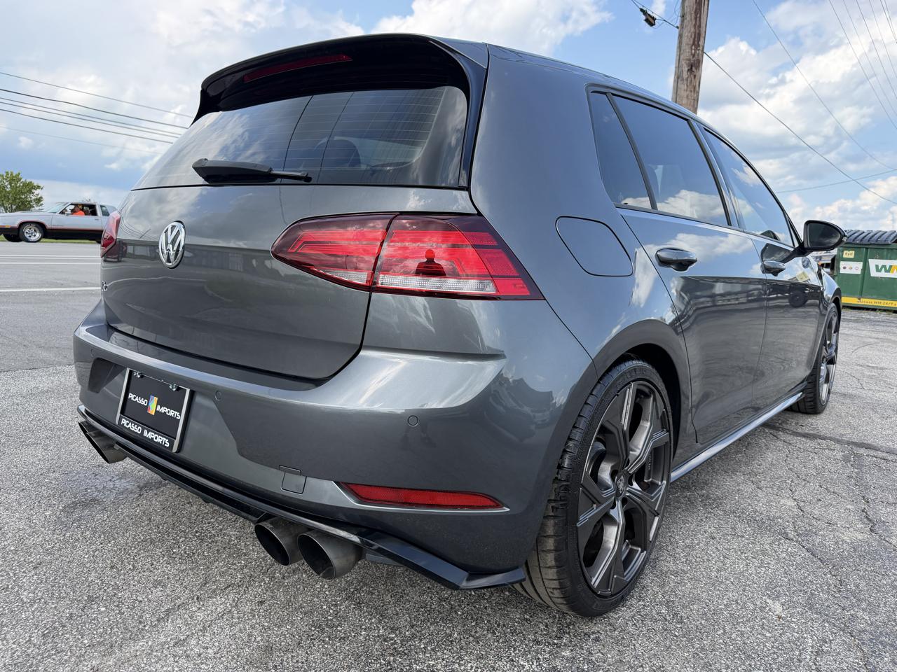 Volkswagen Golf R 2.0T Manual w/DCC/Nav 2019