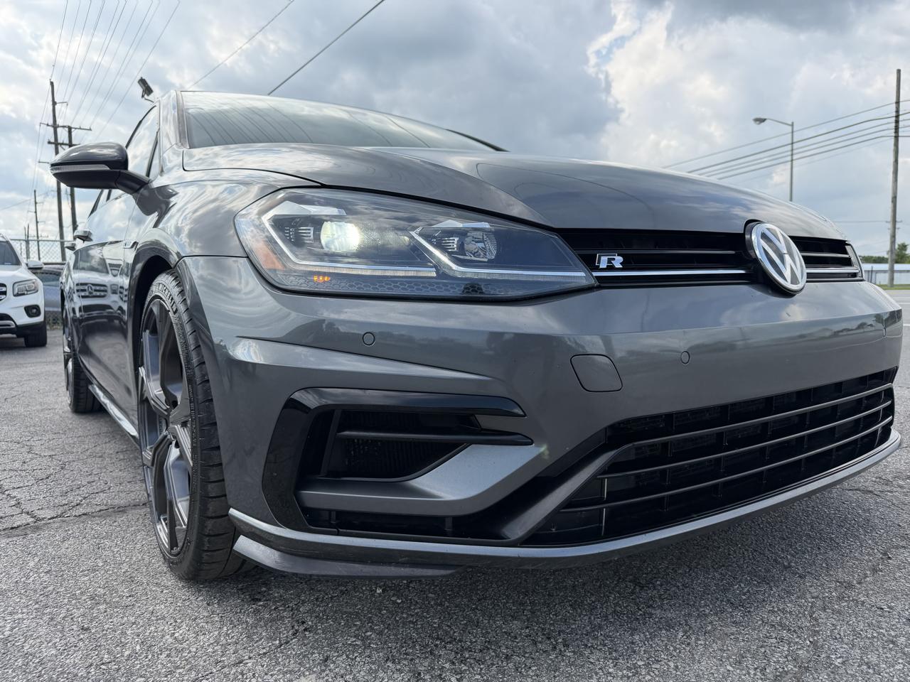 Volkswagen Golf R 2.0T Manual w/DCC/Nav 2019