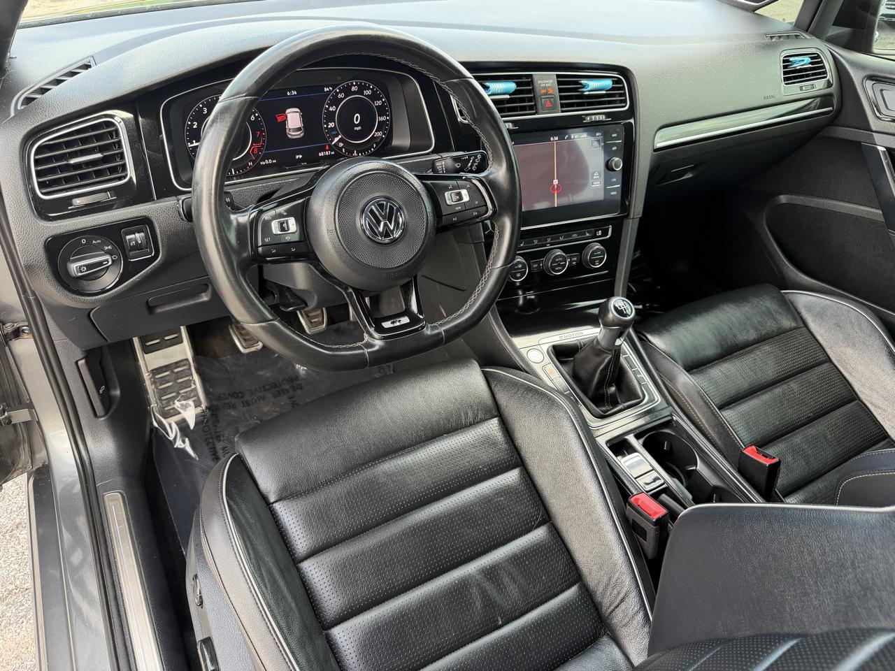 Volkswagen Golf R 2.0T Manual w/DCC/Nav 2019