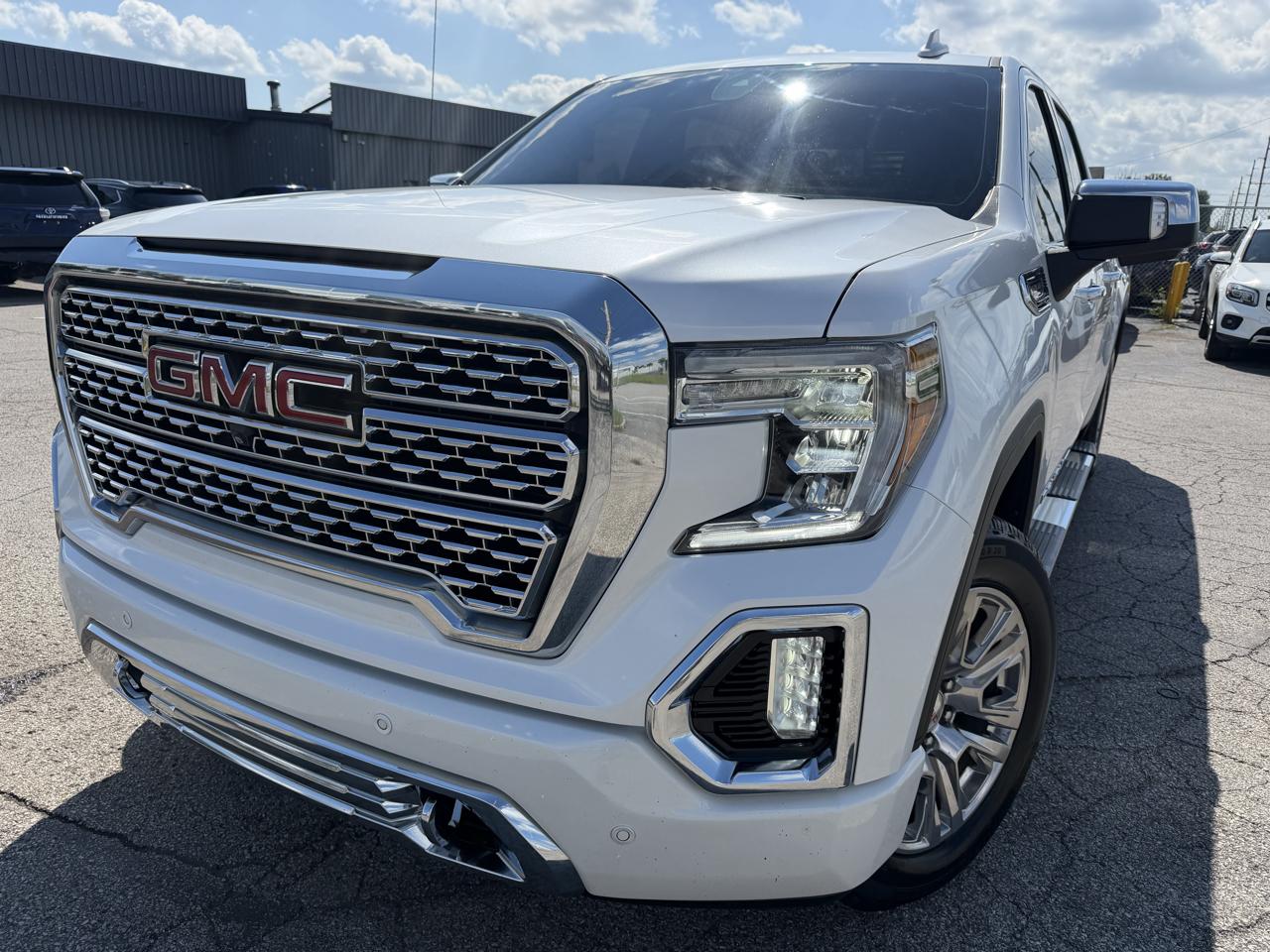 GMC Sierra 1500 4WD Crew Cab 147" Denali 2020