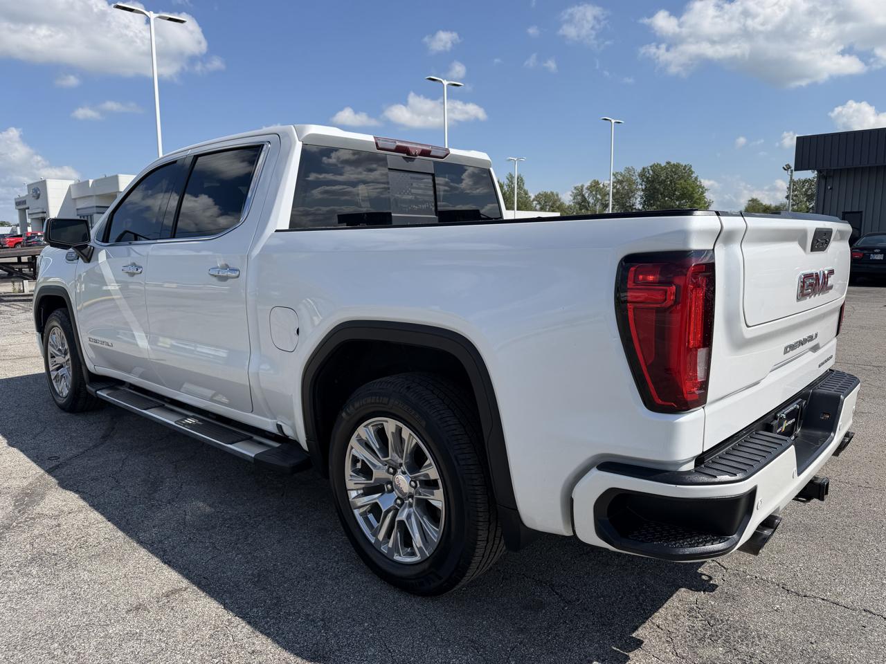 GMC Sierra 1500 4WD Crew Cab 147" Denali 2020
