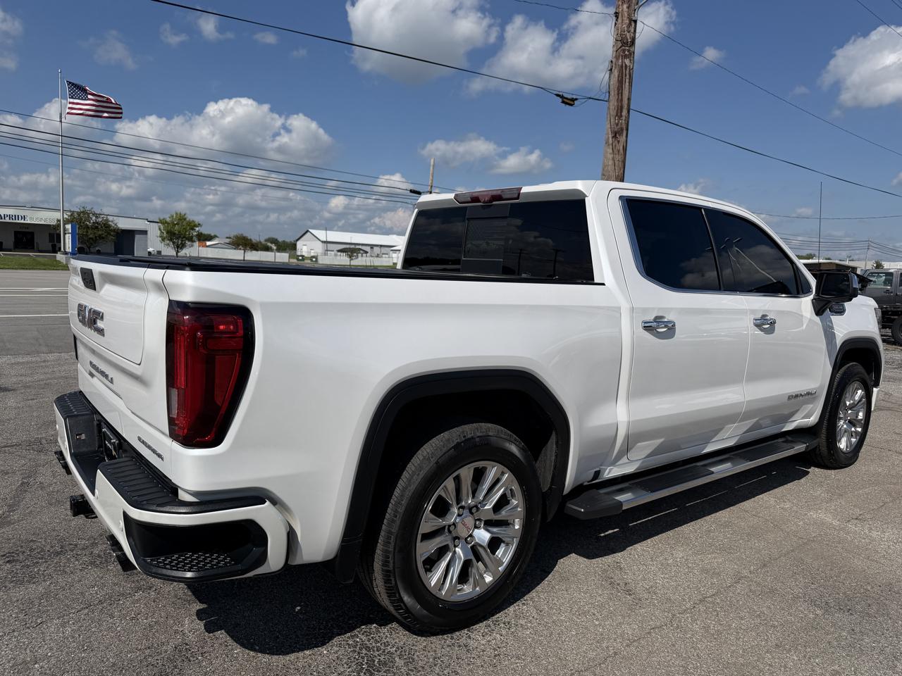 GMC Sierra 1500 4WD Crew Cab 147" Denali 2020