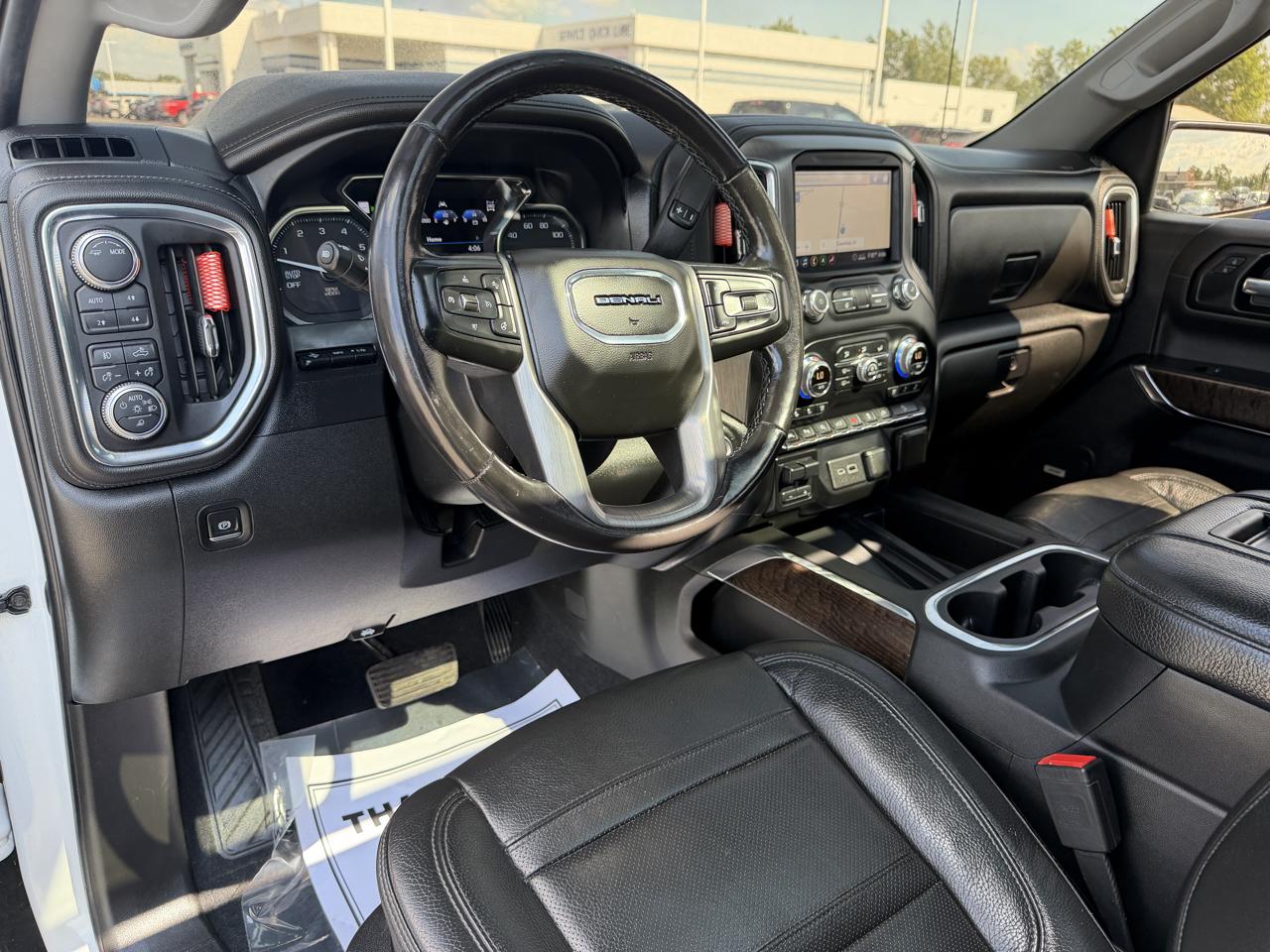GMC Sierra 1500 4WD Crew Cab 147" Denali 2020