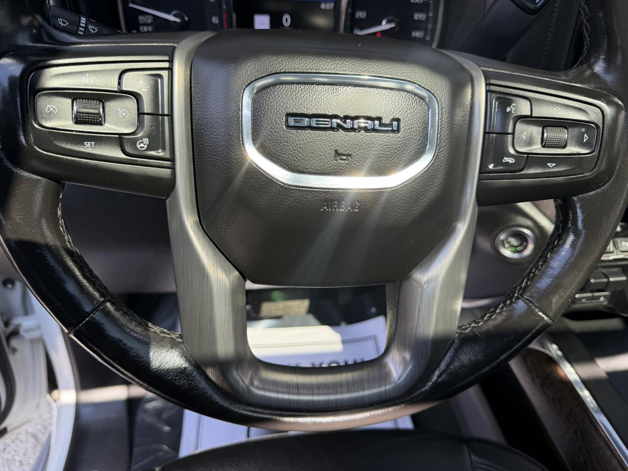 GMC Sierra 1500 4WD Crew Cab 147" Denali 2020