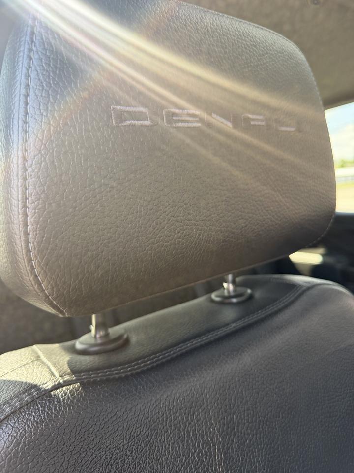GMC Sierra 1500 4WD Crew Cab 147" Denali 2020