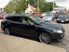 2014 Lincoln MKT 