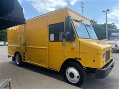 2014 Freightliner M-Line Walk-in Van 